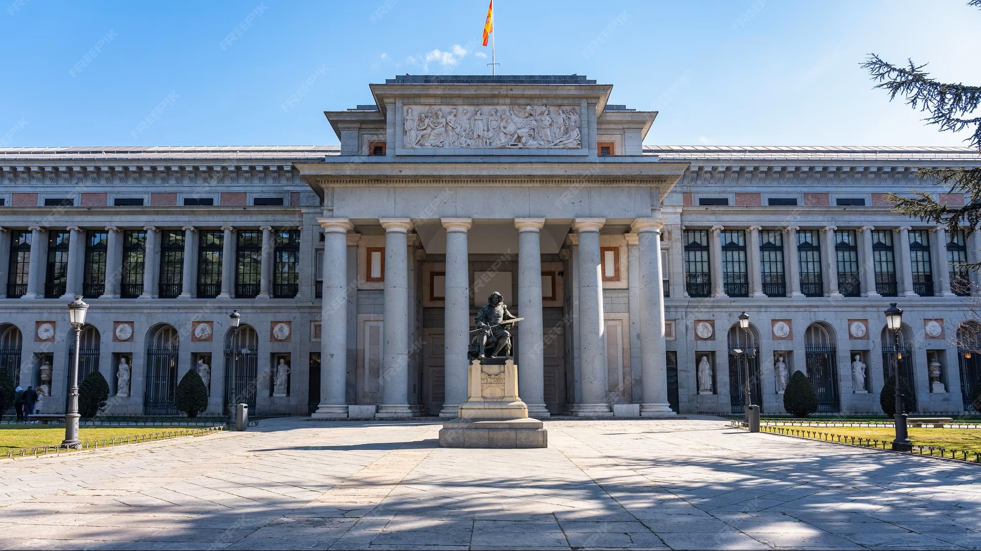 Fachada principal del Museo del Prado